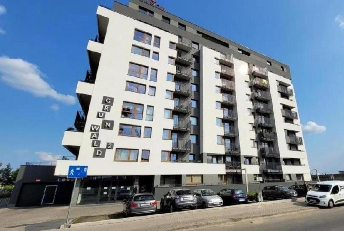Gold Apart - Podziemny Garaz Blisko Stadionu I Lotniska - Wygoda, Styl I Komfort Poznań Exterior foto